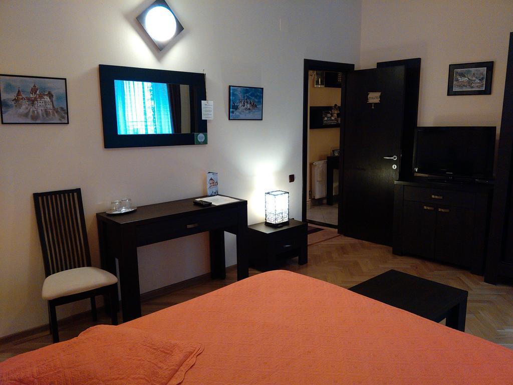 Rami House Central Double Rooms Brașov Zimmer foto